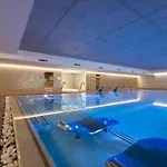 Отель Boeira Garden Porto Gaia, Curio Collection By Hilton 5*