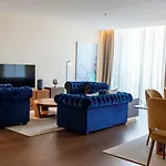 Отель Boeira Garden Porto Gaia, Curio Collection By Hilton 5*
