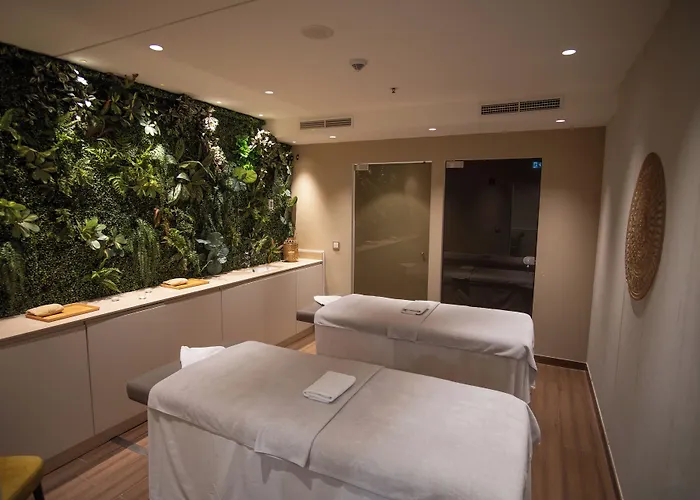 Boeira Garden Porto Gaia, Curio Collection By Hilton