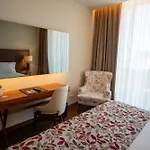 Boeira Garden Porto Gaia, Curio Collection By Hilton