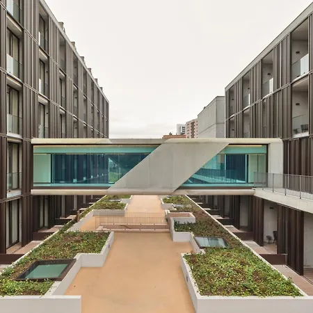 Boeira Garden Porto Gaia, Curio Collection By Hilton מלון