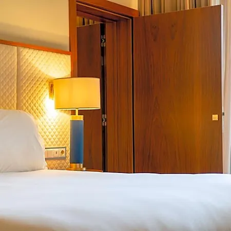 Boeira Garden Porto Gaia, Curio Collection By Hilton فيلا نوفا دي غايا