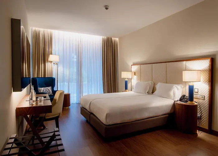 מלון Boeira Garden Porto Gaia, Curio Collection By Hilton וילה נובה דה גאיה