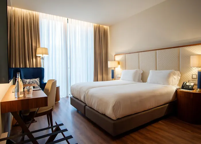 Boeira Garden Porto Gaia, Curio Collection By Hilton וילה נובה דה גאיה