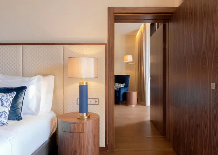 Boeira Garden Porto Gaia, Curio Collection By Hilton 5*