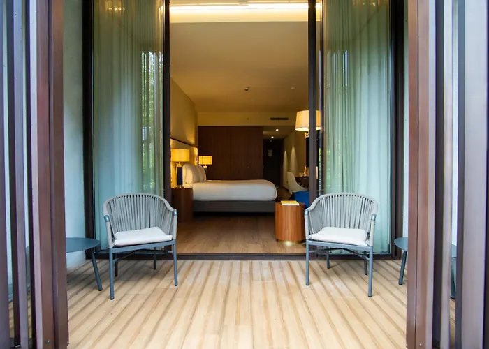 Boeira Garden Porto Gaia, Curio Collection By Hilton מלון 5*