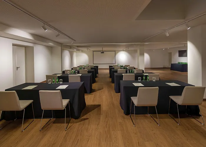 מלון Boeira Garden Porto Gaia, Curio Collection By Hilton וילה נובה דה גאיה